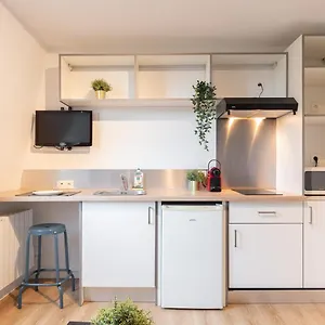  Appartement Hypercentre Gares - Beautiful Duplex!